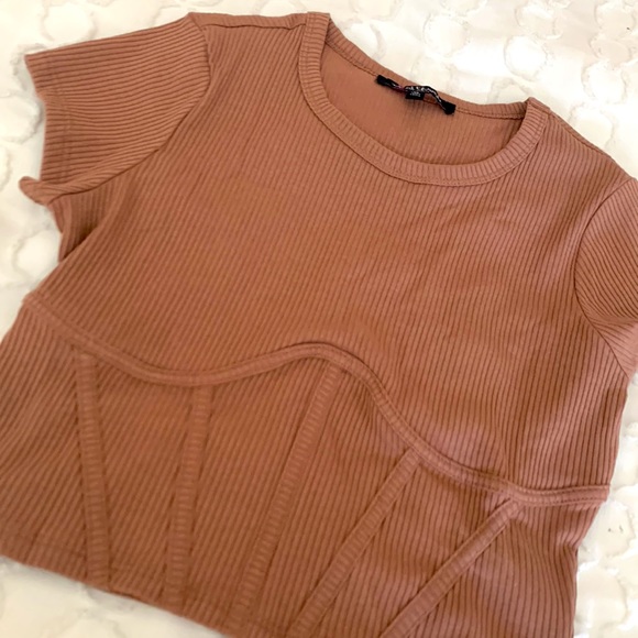 Top 🤎 - Picture 2 of 2